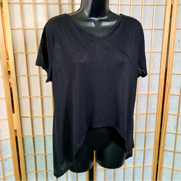 Lululemon Loop Around Short Sleeve Tee In Sheer Black - Picture 15 of 16